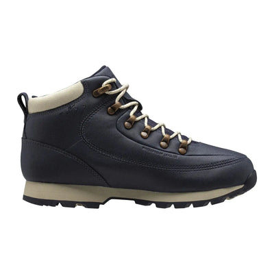 Helly Hansen® Women's Forester Winterstiefel von Helly Hansen® isoliert auf weißem Hintergrund.