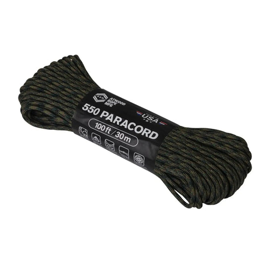 Ein aufgerolltes 100 Fuß langes Atwood Rope MFG™ Paracord 550 (30 Meter) mit einem Etikett, das darauf hinweist, dass es in den USA hergestellt wurde.