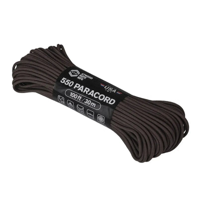 Aufgerolltes 100 Fuß langes schwarzes Atwood-Seil MFG™ Paracord 550 (30 Meter) mit Etikett.