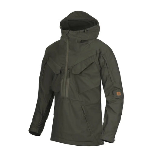 Helikon-Tex® Olivgrüne Herren-Pilgrim-Anorakjacke mit Kapuze und Frontreißverschluss, perfekt für Outdoor-Aktivitäten.