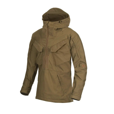 Olivgrüne Helikon-Tex® Pilgrim Anorakjacke mit Kapuze und mehreren Taschen für Outdoor-Aktivitäten.