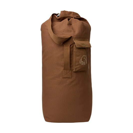 Nordisk® Kongsberg 65 brauner Rolltop-Reiserucksack isoliert auf weißem Hintergrund.