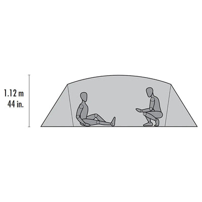 Zwei illustrierte Figuren sitzen in einem MSR® Mutha Hubba™ NX V2, 3-Personen-Backpacking-Zelt mit einer Höhenangabe von 1,2 Metern oder 44 Zoll.