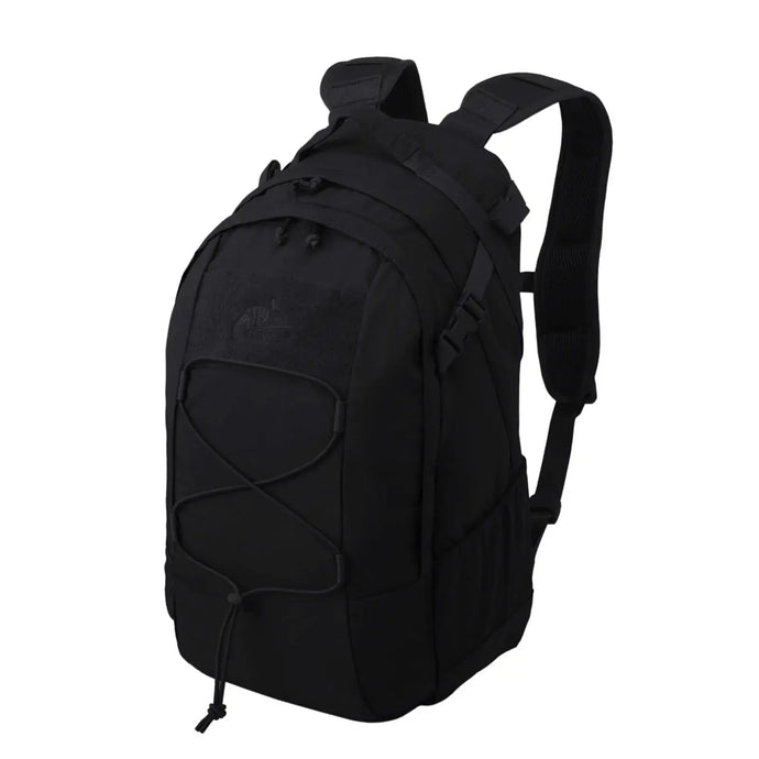 Ein schwarzer Helikon-Tex® EDC Lite Rucksack – Nylon (21 Liter) mit mehreren Fächern und verstellbaren Trägern.