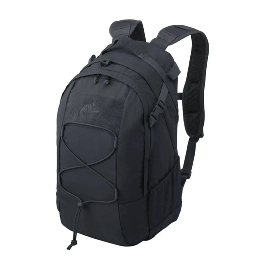 Satz mit Ersatz: Schwarzer Helikon-Tex® EDC Lite Rucksack – Nylon (21 Liter) mit gepolsterten Schultergurten und externen Staufächern von Helikon-Tex®.