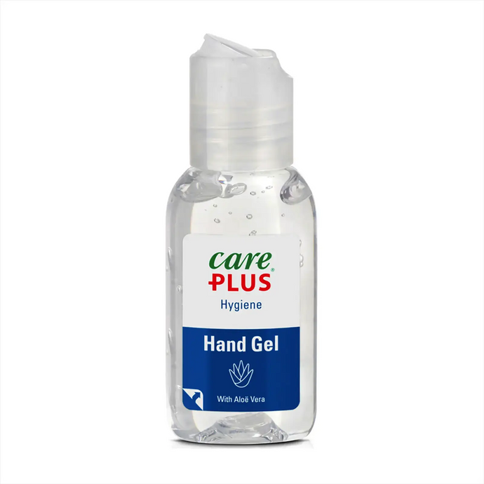 Eine Flasche Care Plus® Hygiene Handgel 30 ml mit Aloe Vera auf weißem Hintergrund.
