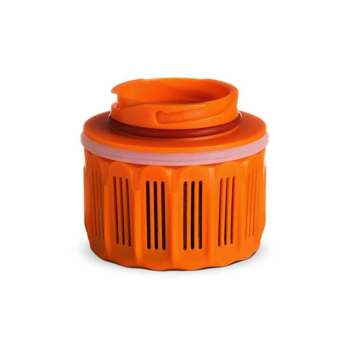 Grayl® Geopress Wasserfilter Ersatzfilter orangefarbener Keimdeckel aus Kunststoff für Einmachgläser auf weißem Hintergrund.