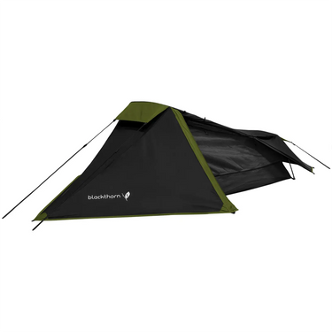 Ein schwarz-grünes HIGHLANDER® Blackthorn 1 Person Zelt Campingzelt auf weißem Hintergrund.