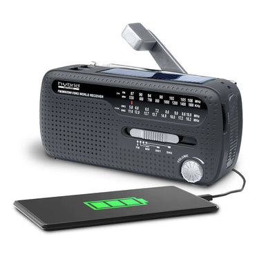 Tragbares Muse Kurbelradio MH 07 DS schwarz mit Solarpanel, Digitalanzeige und Smartphone-Lademöglichkeit.