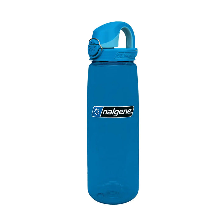 Nalgene® Trinkflasche 'OTF Sustain' 0,65 L aus recyceltem Tritan™ Copolyester mit einem Flip-Top Deckel.